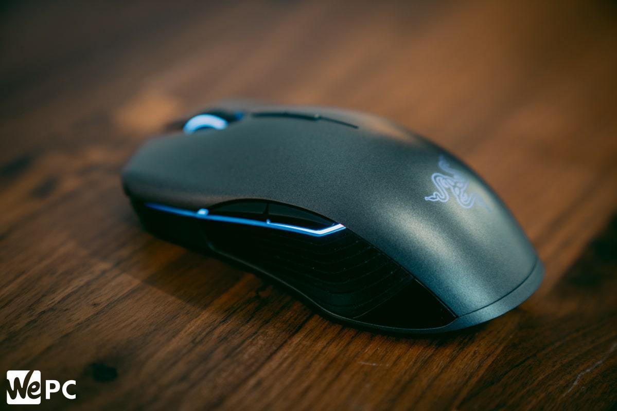 Razer Lancehead product shot of top buttons