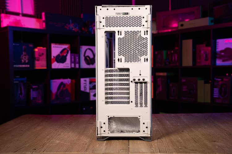 Corsair 7000D 13