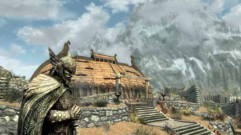 What are the best one-handed Skyrim weapons?