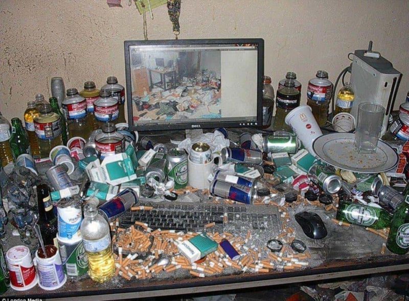 cursed gaming setup min