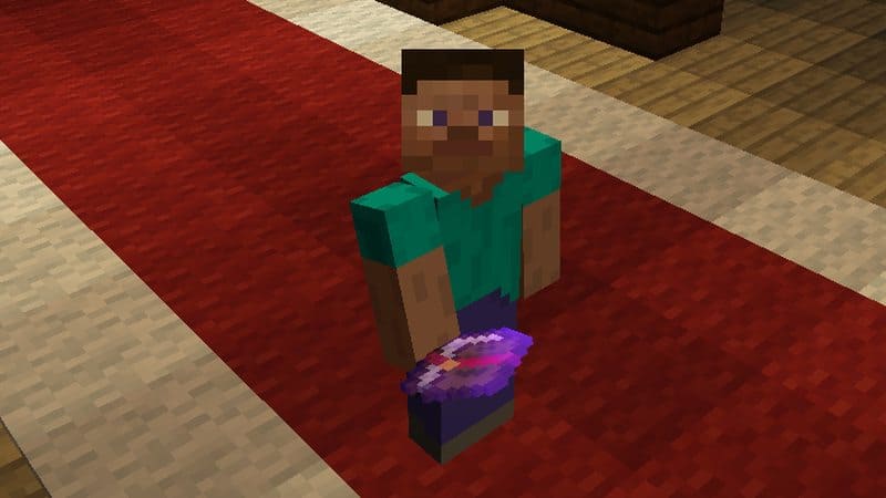 Steve with Enchanted Book Minecraft