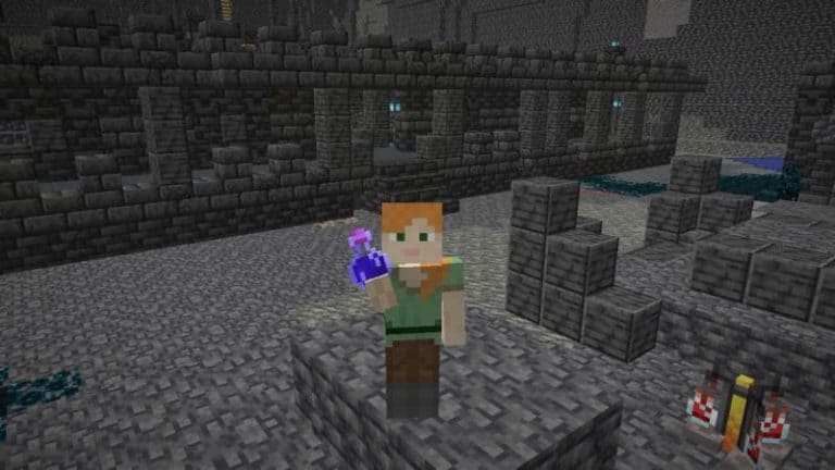 Alex Minecraft Potion of Night Vision Ancient City