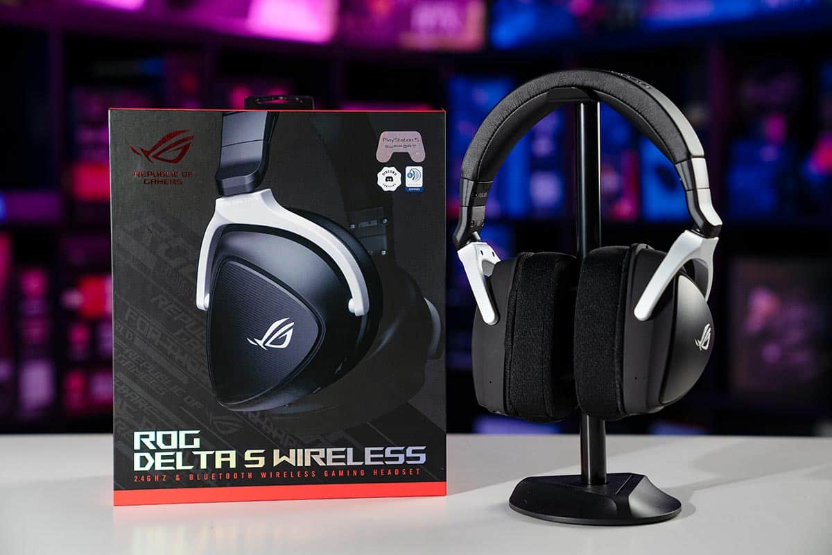 ASUS ROG Delta S wireless gaming headset 52