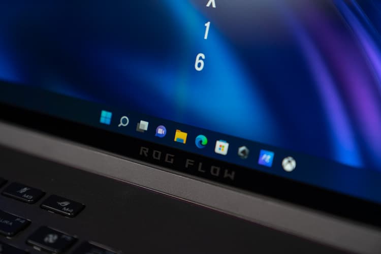 ASUS ROG Flow X16 15