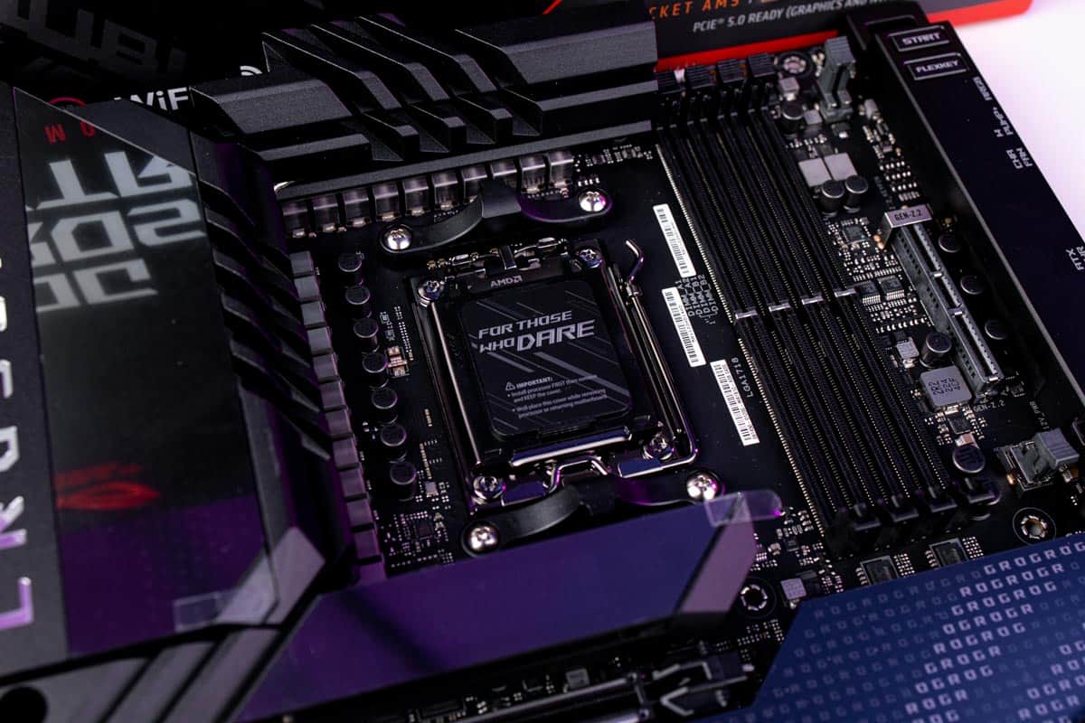 AMD Ryzen 5 7600X Review 2023: Gaming Beast? 