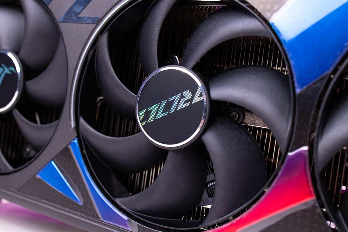 ROG Strix RTX 4090 17