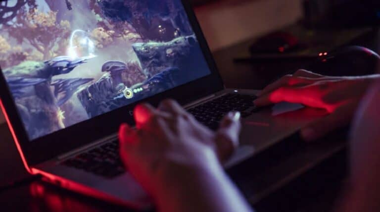 Is a gaming laptop as good as a desktop PC?