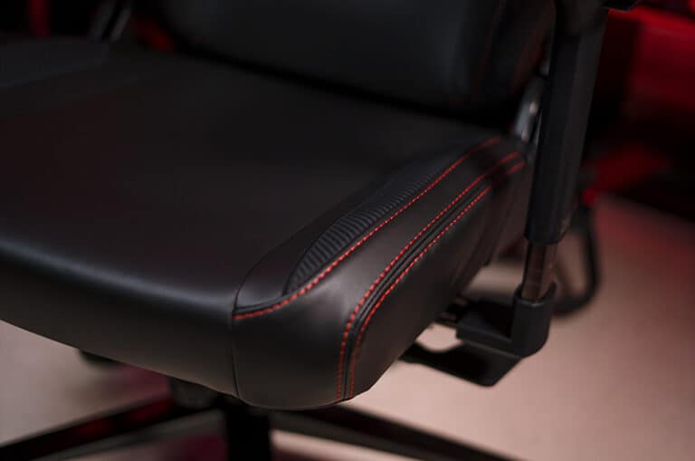 Best gaming chair for bad knees