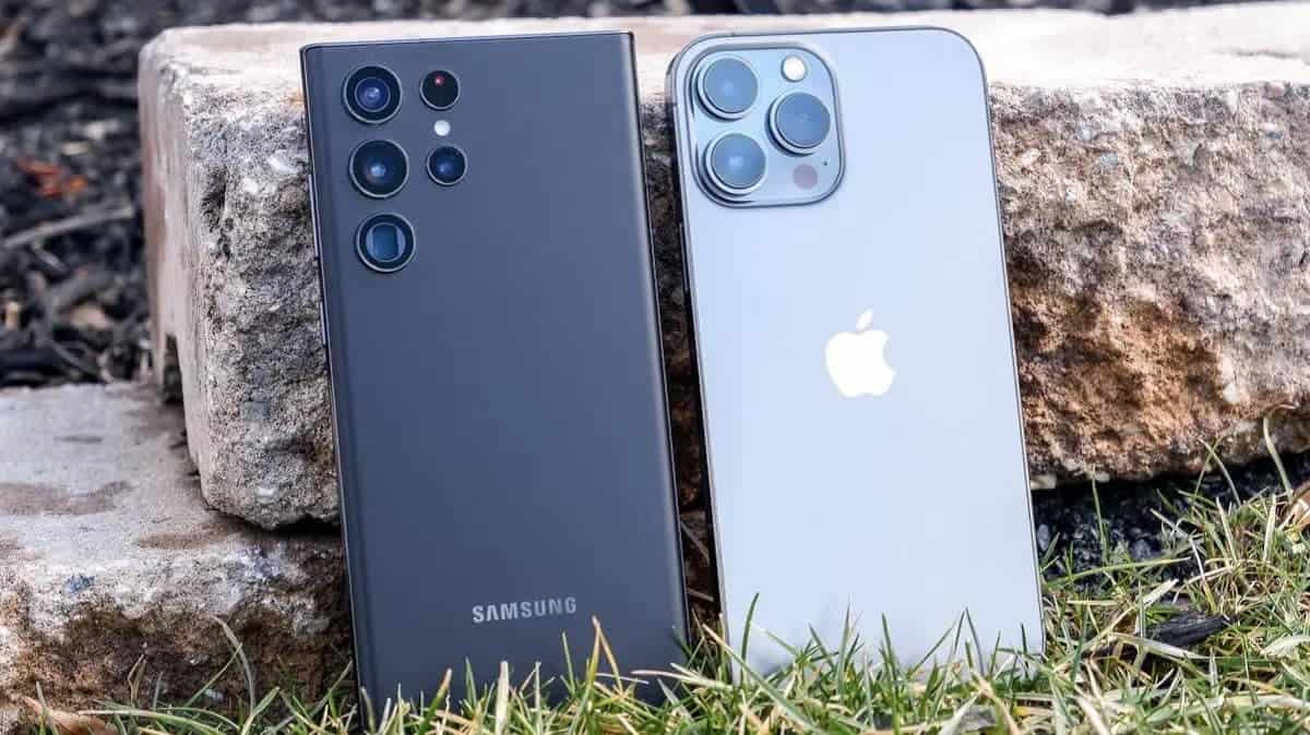Samsung Galaxy S23 Ultra vs iPhone 14 Pro Max vs Galaxy S23 Ultra vs iPhone 14 Pro Max vs Samsung Galaxy S23 Ultra