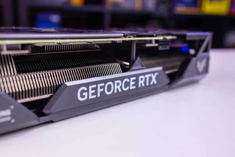 Picture of the RTX 4070 from the side.