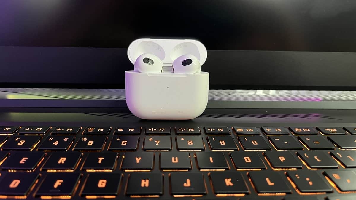 How to connect your AirPods to a computer or laptop
