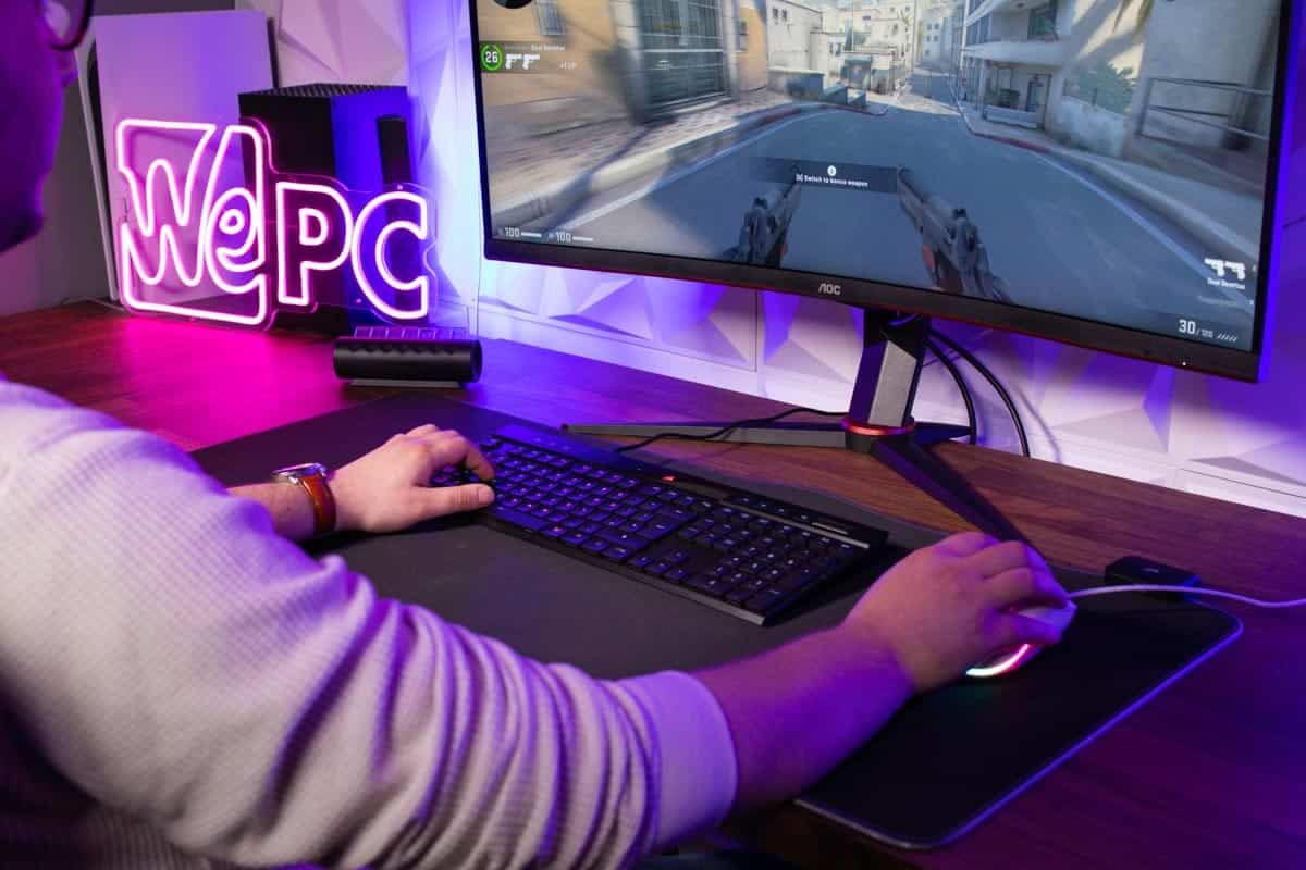 Mouse and Keyboard Vs. Controller in PC Gaming - Intel