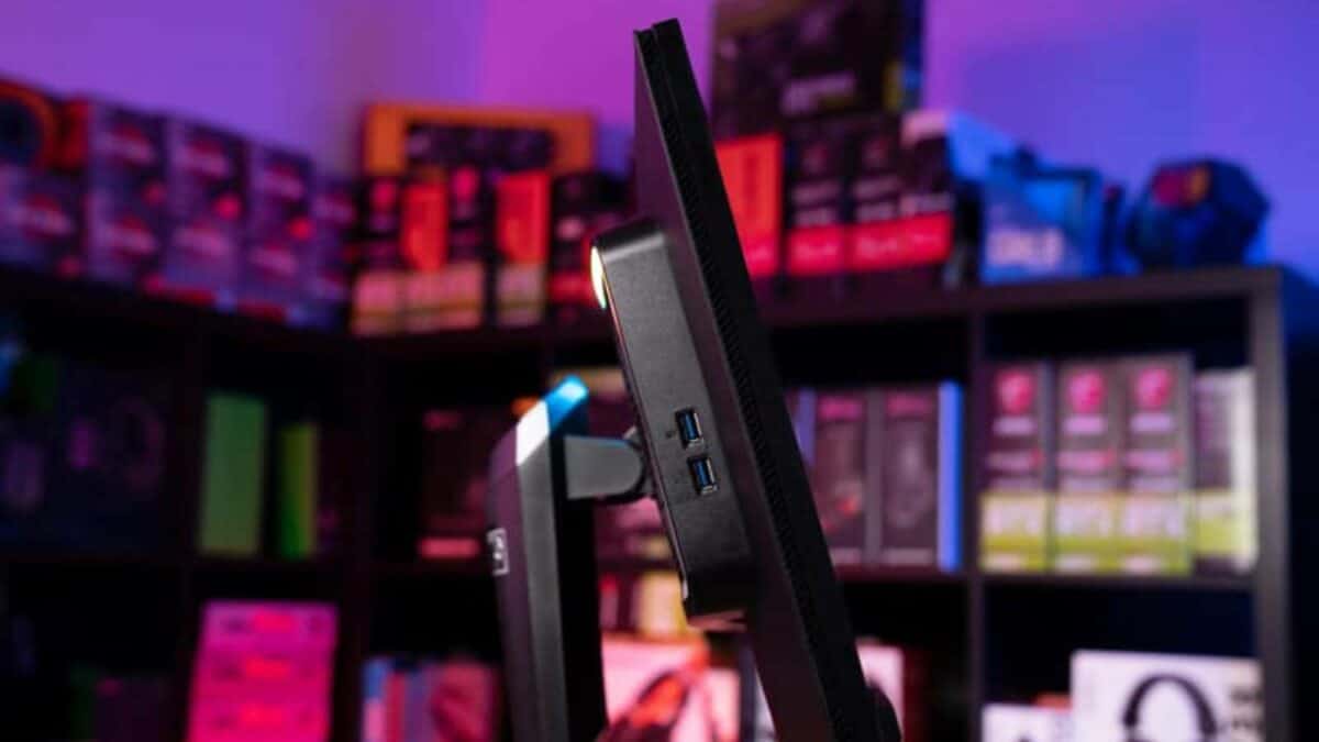Best gaming monitor for CS2 in 2024 – top displays for Counter-Strike 2