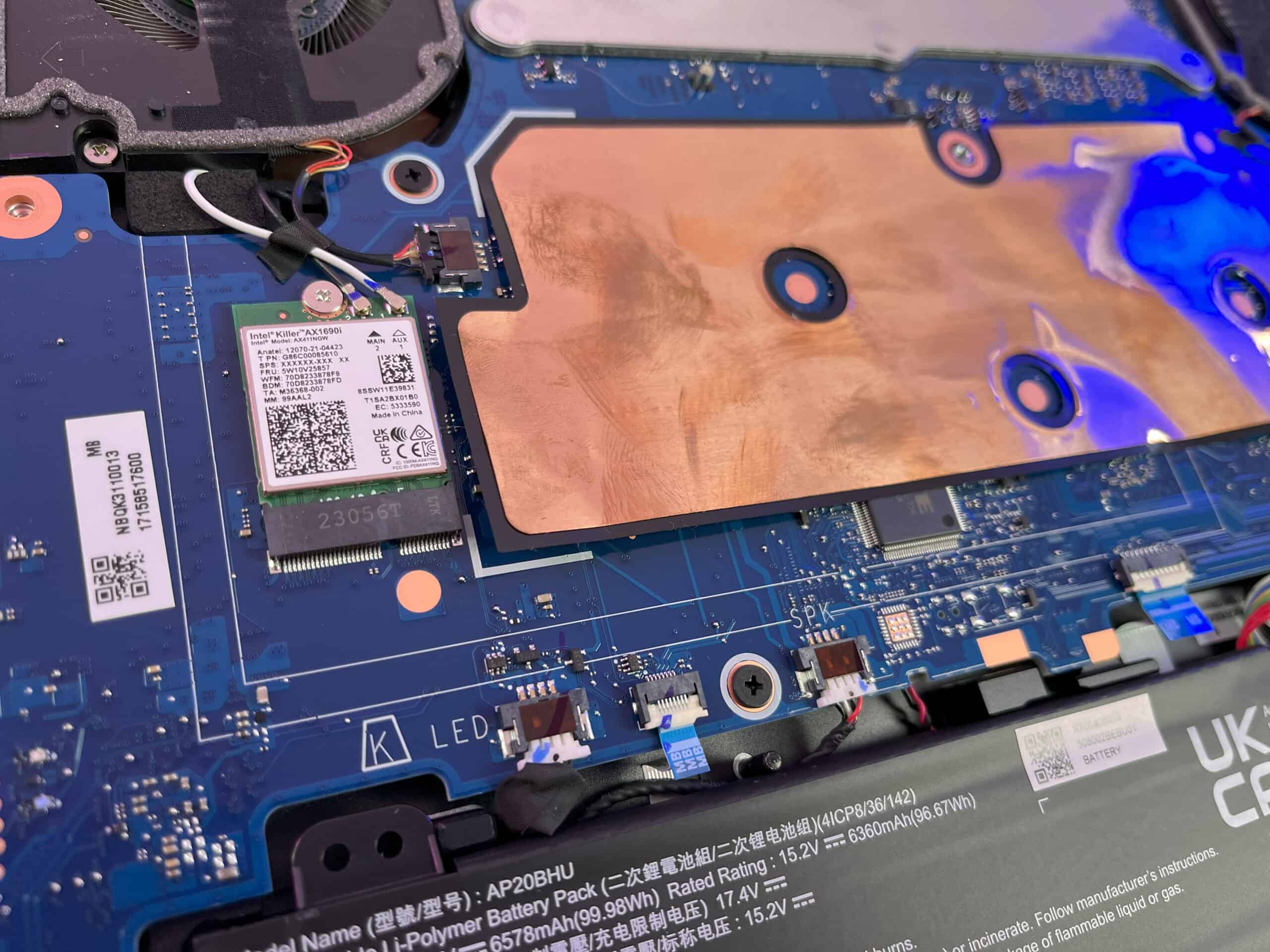 Acer Predator Triton 17X internals 2