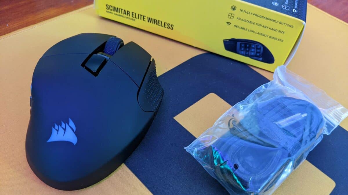 Corsair Scimitar Elite Wireless mouse review: The first wireless Scimitar