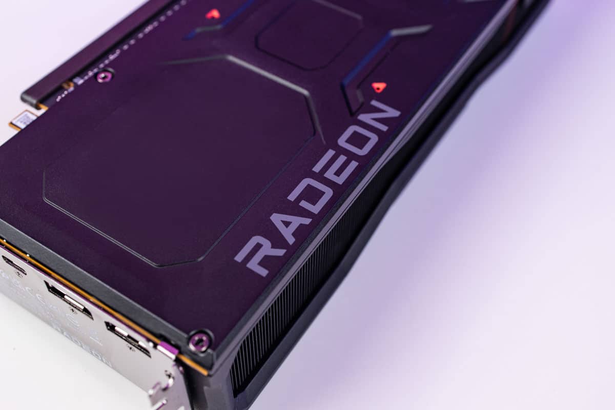 AMD RX 7600 XT specs confirmed