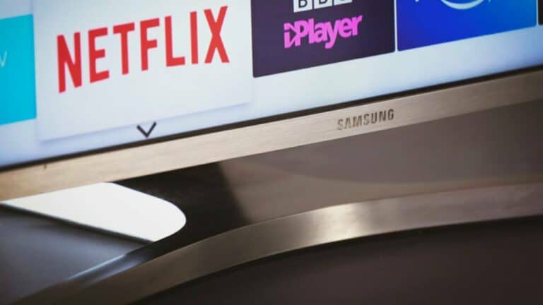 Samsungs latest flagship OLED TV still wont add this much requested feature