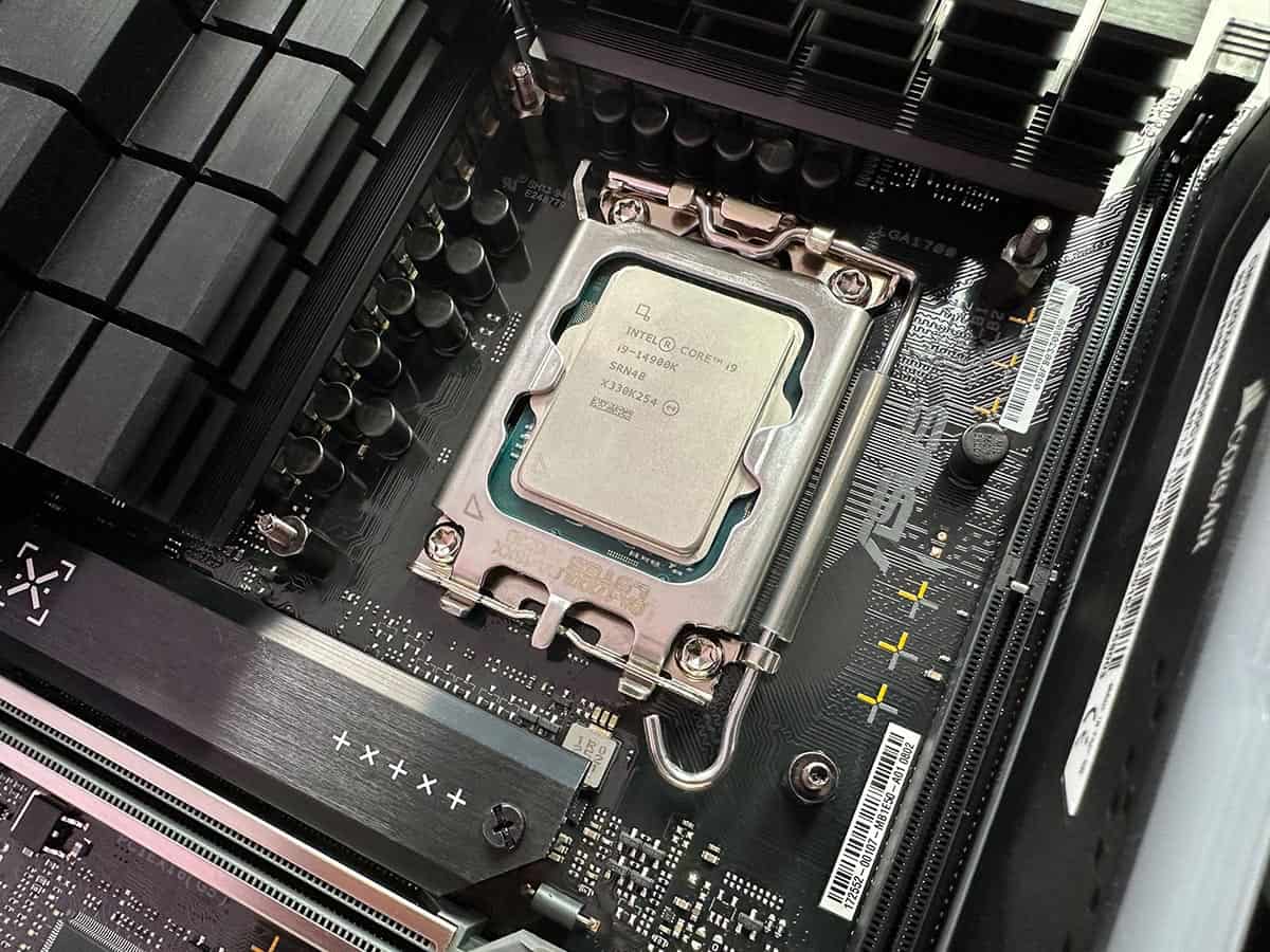 Intel Core i9-14900KS release window, specs, and price rumored