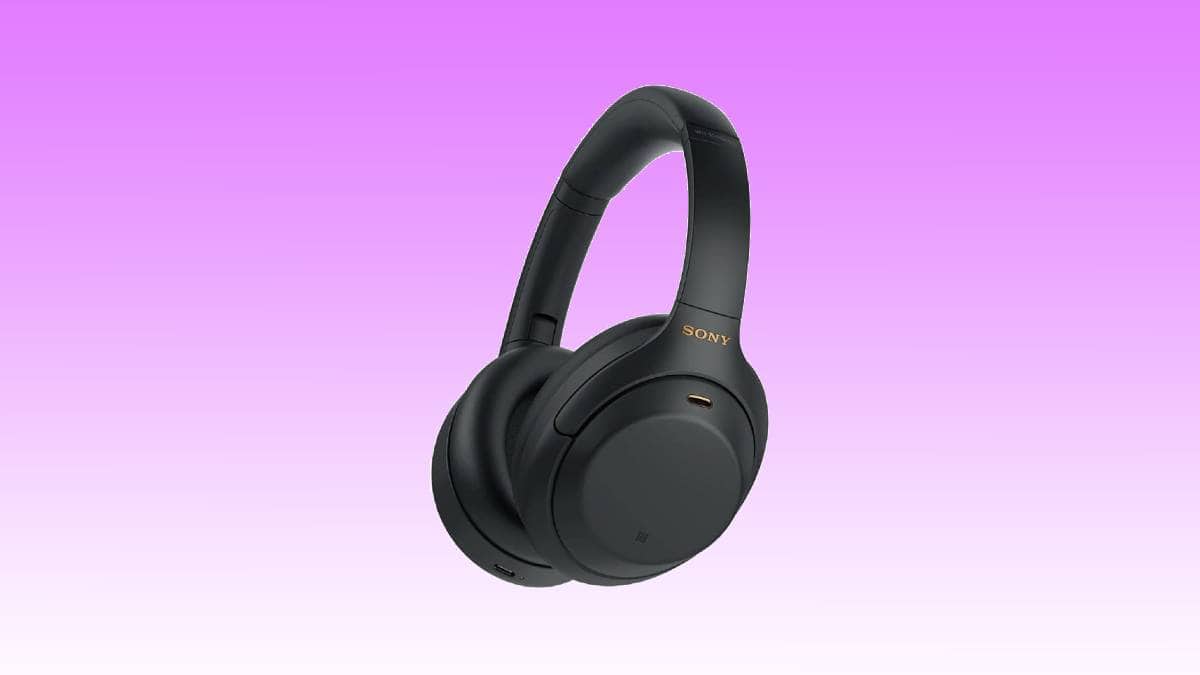 Highly-rated Sony wireless headphones deal axes $100 at Amazon for limited time only