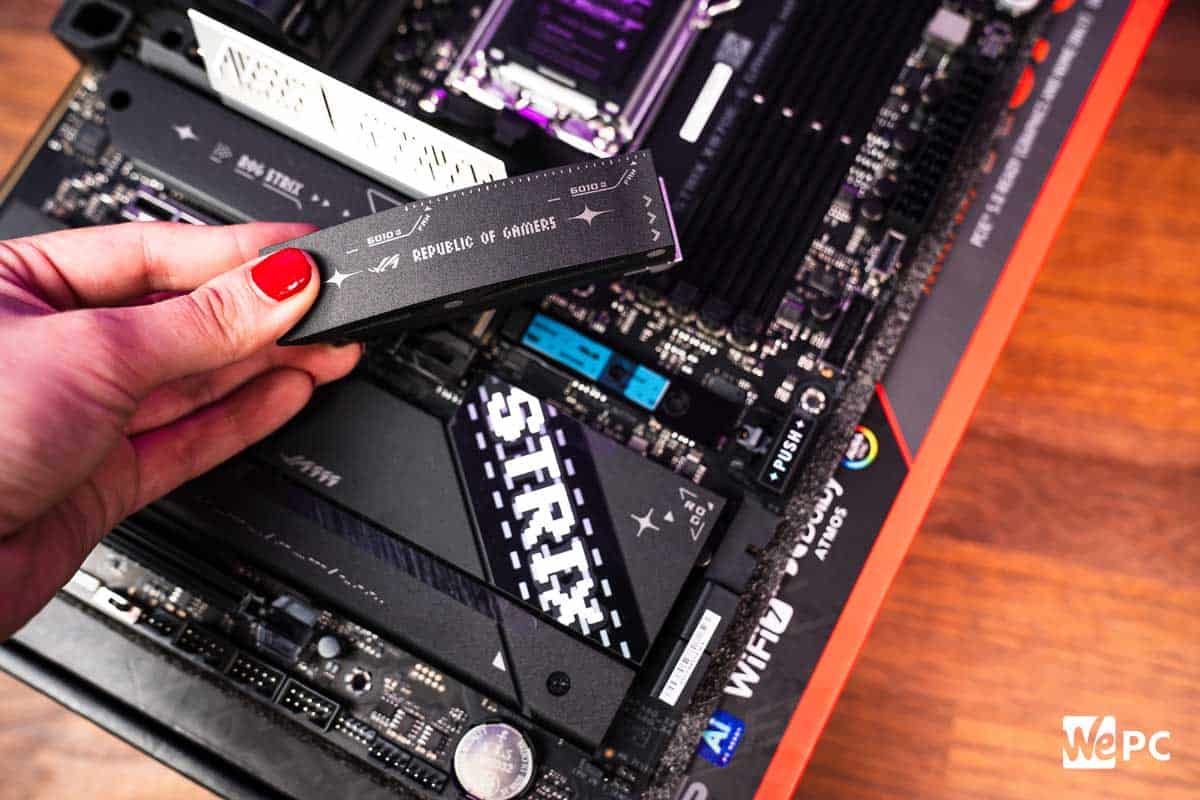 web ROG Strix X870E E 04079